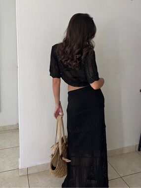 Solitaire Black Maxi Skirt Set